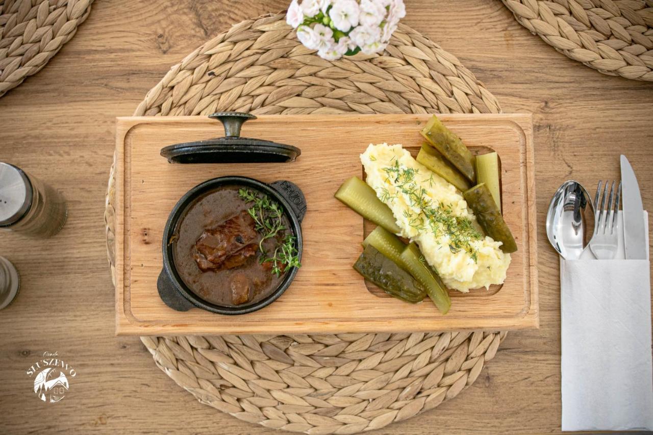 Osada Sluszewo - Apartamenty Restauracja Wydarzenia Гневино Экстерьер фото